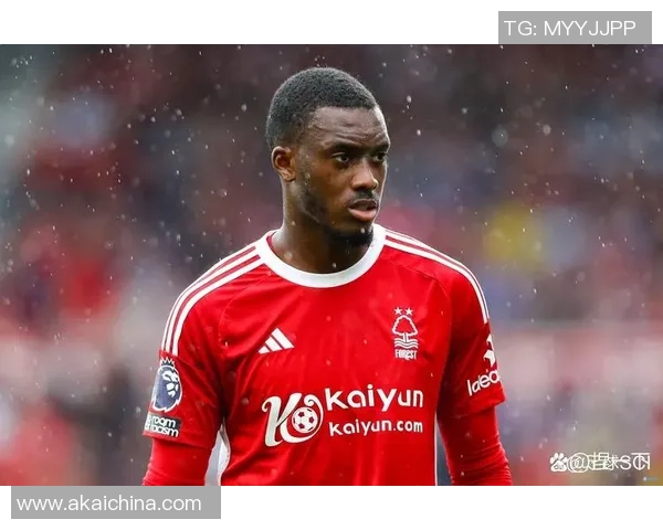 足球历史上最被低估球员是谁 他们为何未能得到应有的价值认可